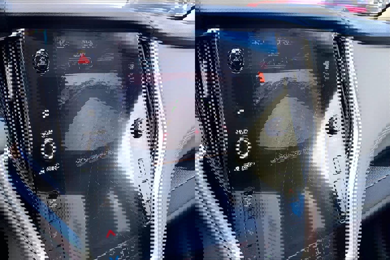 Used 2022 Subaru Outback Premium image 27