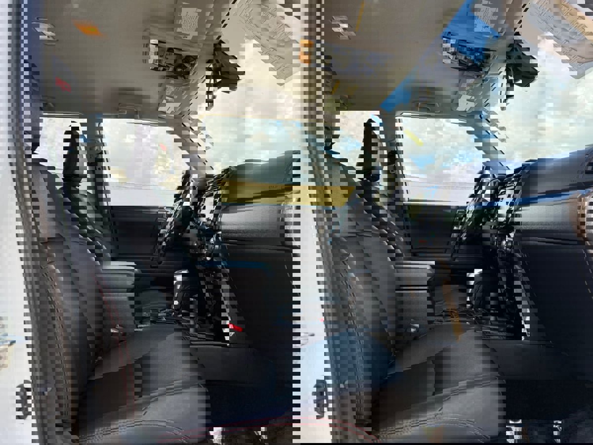 Used 2024 Toyota 4Runner TRD Off-Road Premium image 17