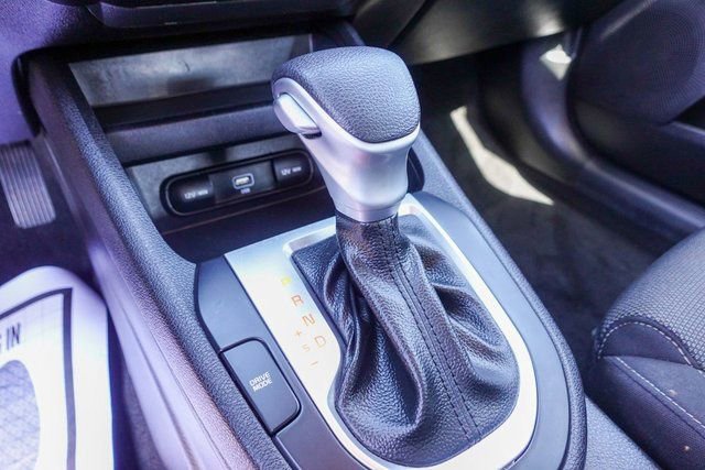 Used 2023 Kia Forte LXS w/ LXS Technology Package image 22