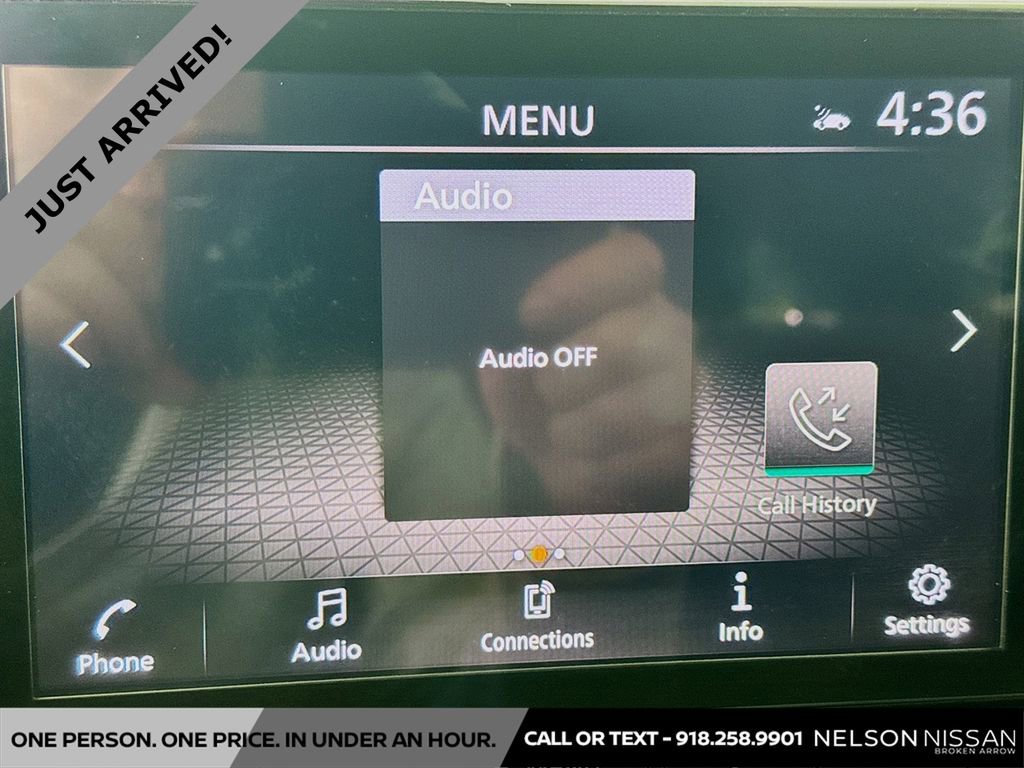 Certified 2022 Nissan Rogue SV image 14