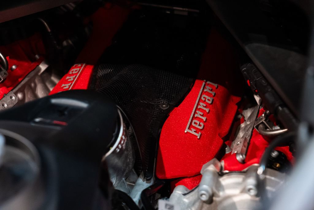 Certified 2022 Ferrari SF90 Spider AWD/4WD image 20