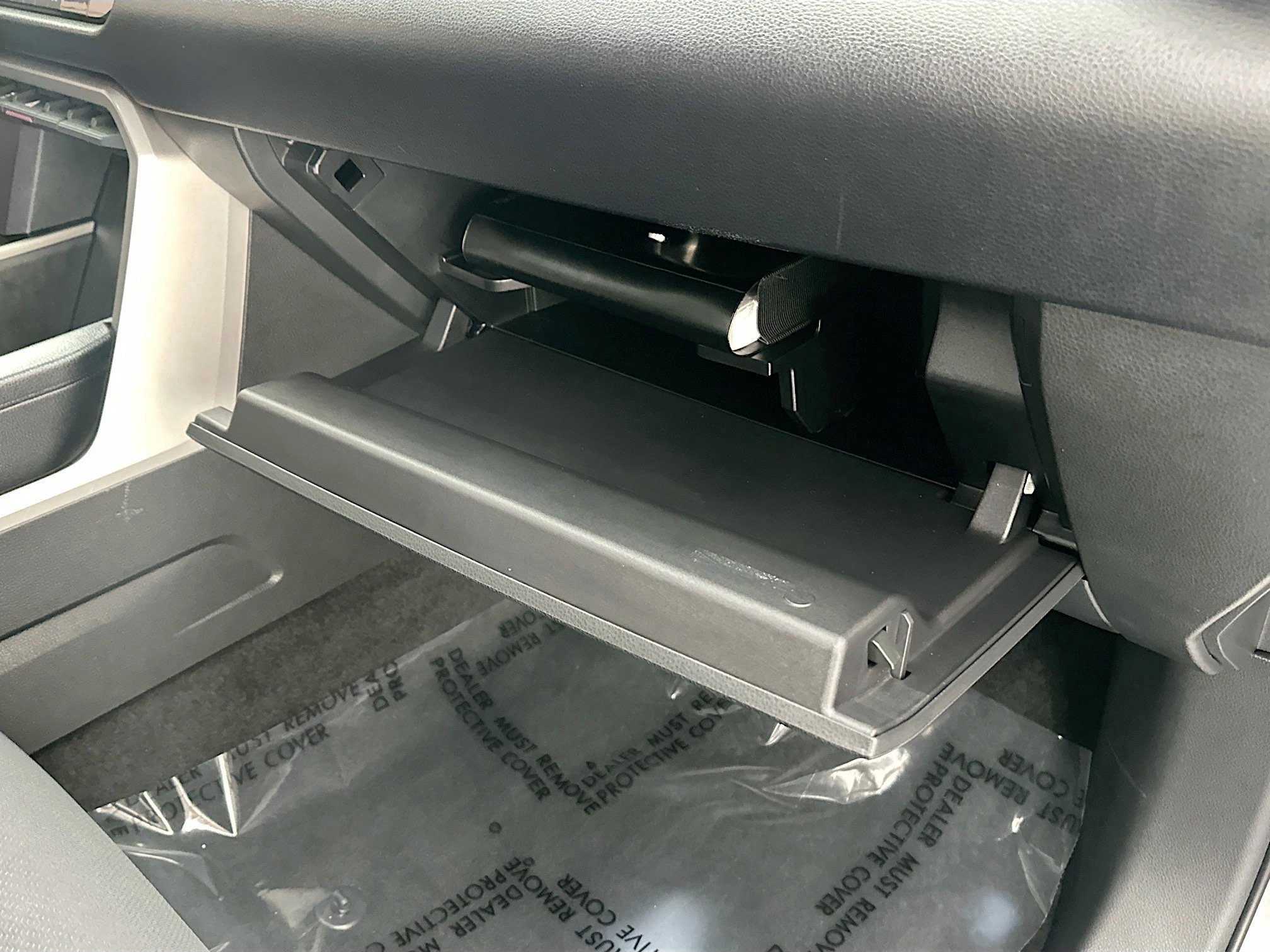 Used 2022 Toyota Tundra SR5 w/ Convenience Package image 31