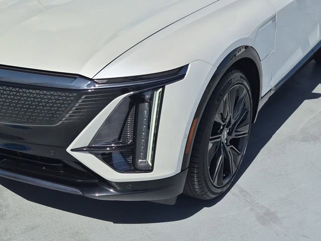 Certified 2024 Cadillac Lyriq Sport w/ Nappa Leather Package image 9