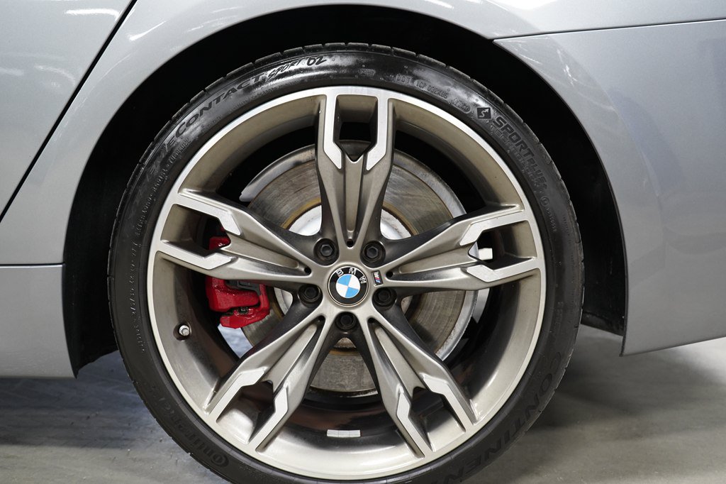 Used 2023 BMW M550i xDrive w/ Executive Package AWD/4WD image 34