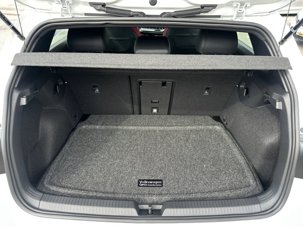 New 2026 Volkswagen GTI Autobahn FWD image 27