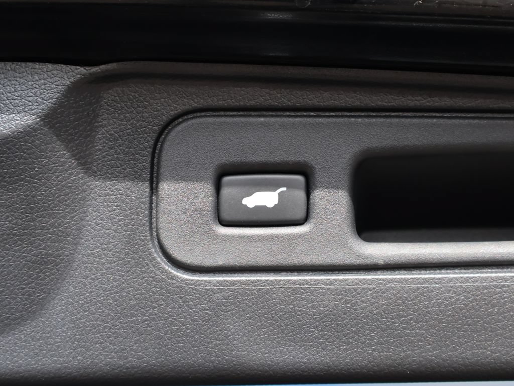 Certified 2025 Honda Passport EX-L image 16