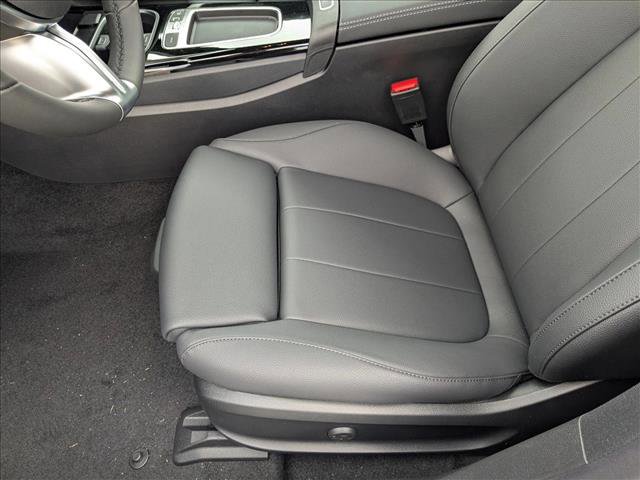 Used 2025 Mercedes-Benz CLA 250 image 4