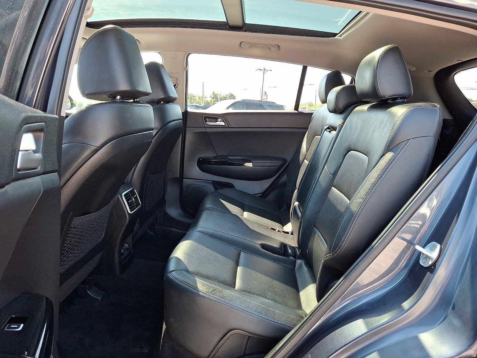 Used 2020 Kia Sportage EX w/ Option Group 15 AWD/4WD image 11