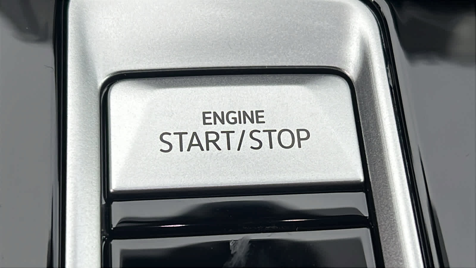 New 2026 Volkswagen Atlas SEL Premium R-Line image 17