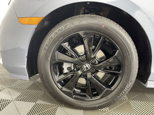 Used 2024 Honda Odyssey Sport image 16