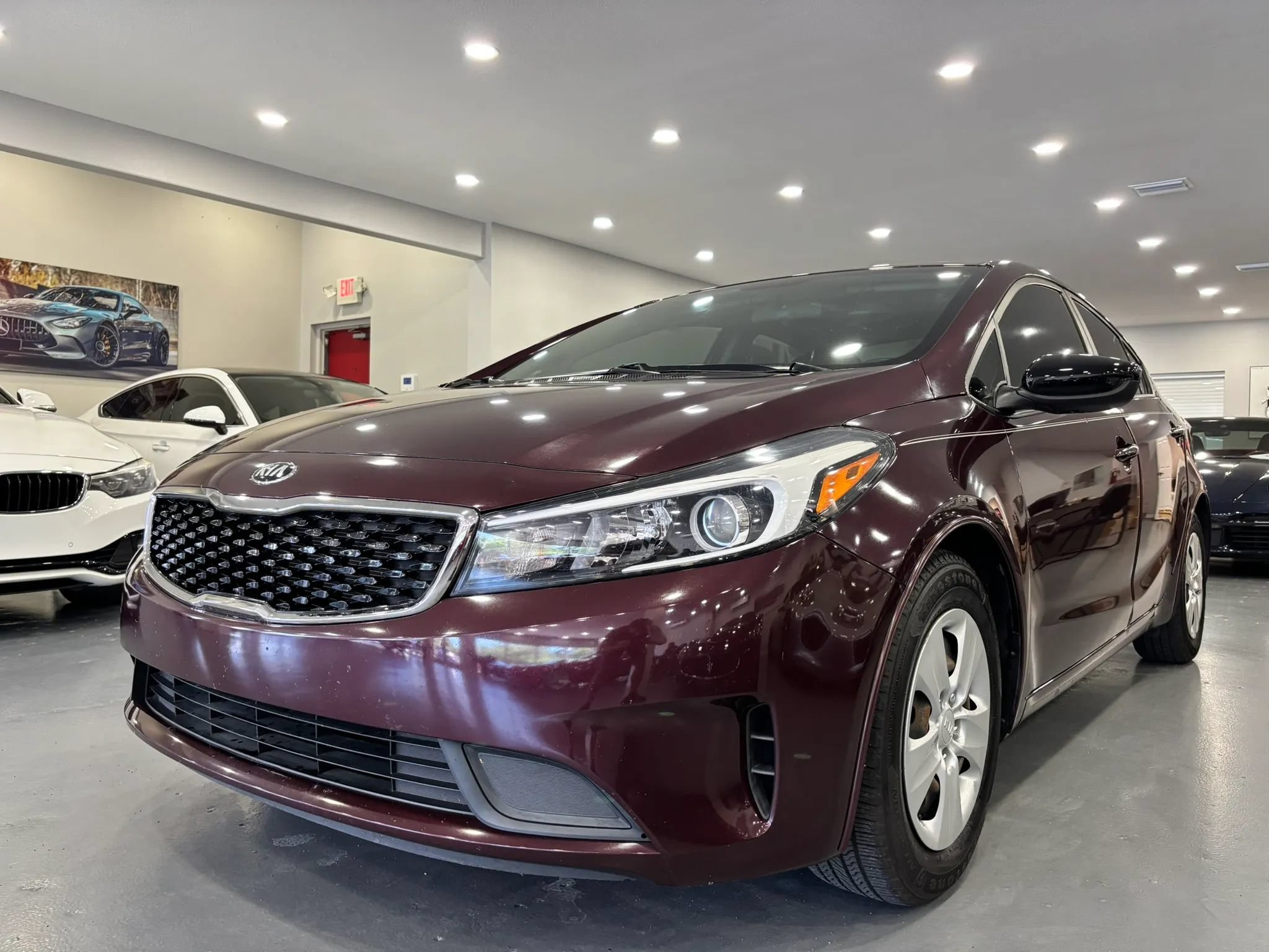 Used 2017 Kia Forte LX FWD image 3