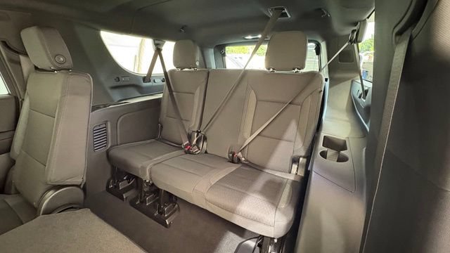 New 2026 Chevrolet Suburban LS w/ Max Trailering Package AWD/4WD image 19