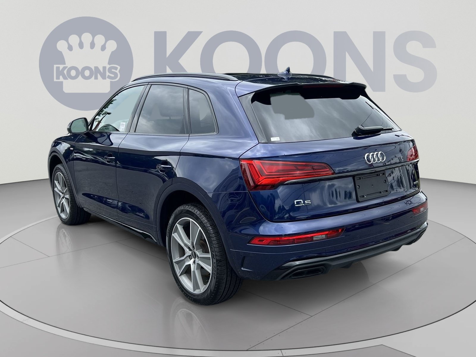 Used 2025 Audi Q5 2.0T Premium w/ Convenience Plus Package AWD/4WD image 4