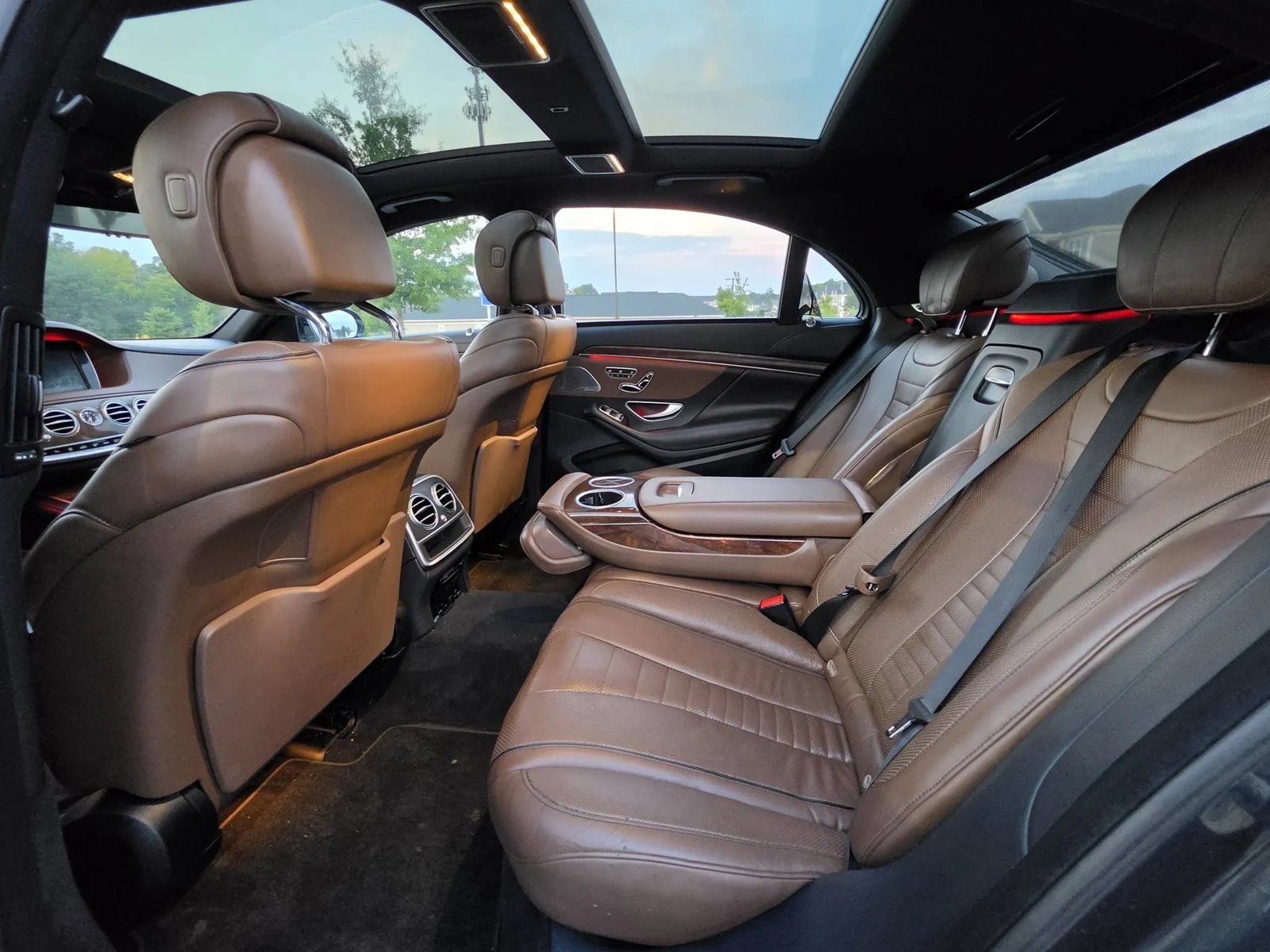 Used 2015 Mercedes-Benz S 550 4MATIC Sedan image 28