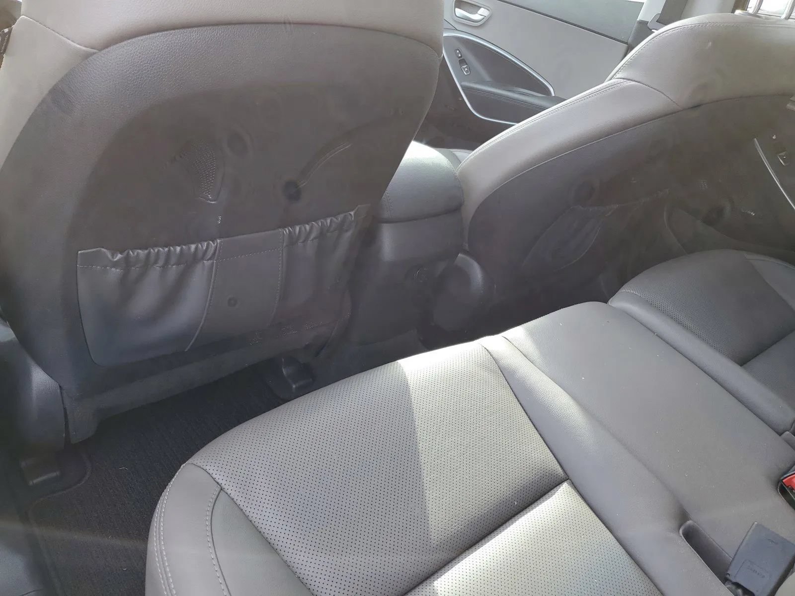 Used 2017 Hyundai Santa Fe FWD image 12