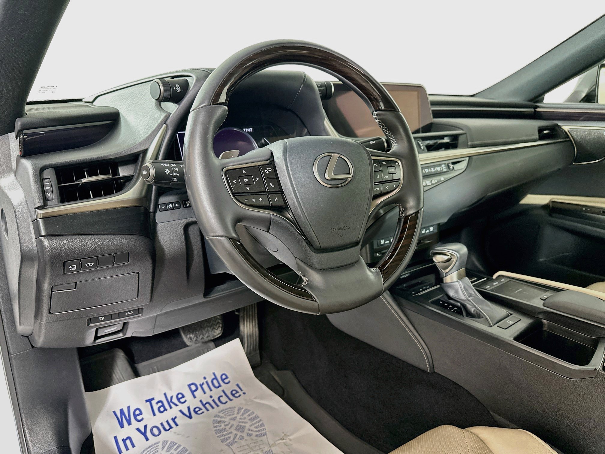 Used 2020 Lexus ES 350 w/ Accessory Package 2 FWD image 9
