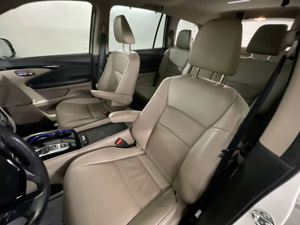 Used 2017 Honda Pilot Touring image 20