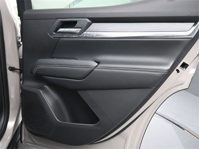 New 2026 GMC Terrain Elevation image 16