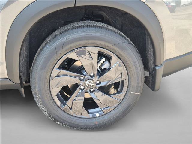 New 2027 Nissan Rogue SV FWD image 9