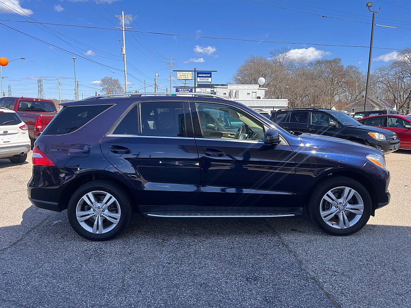Used 2012 Mercedes-Benz ML 350 4MATIC image 6