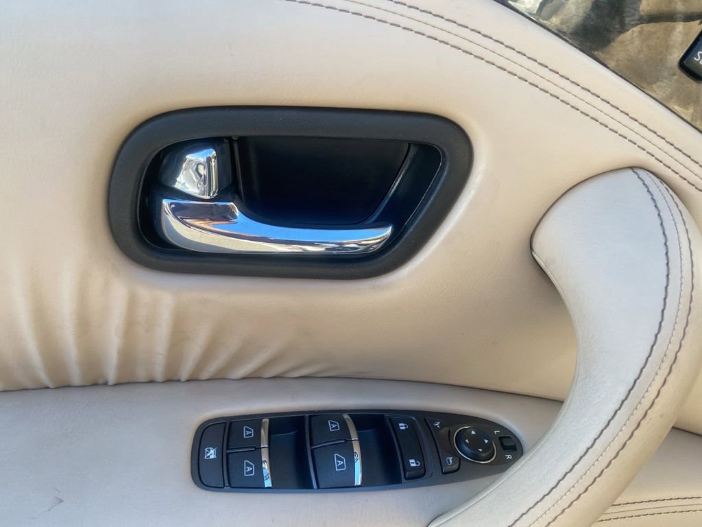 Used 2024 Nissan Armada Platinum w/ Captain's Chairs Package image 11