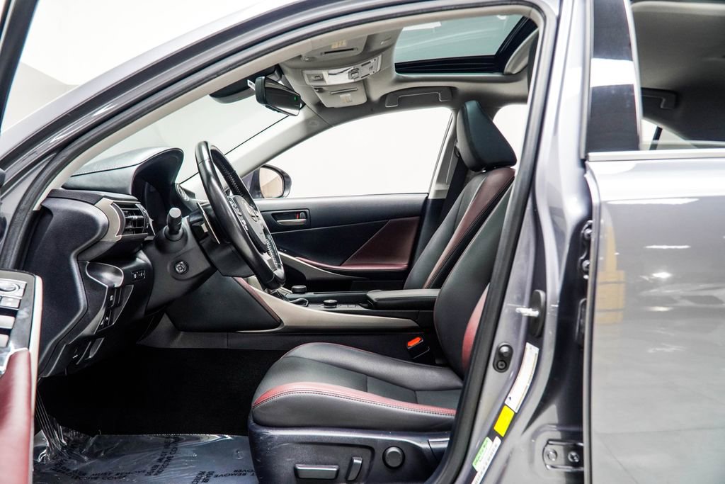 Used 2020 Lexus IS 300 w/ Premium Package image 34