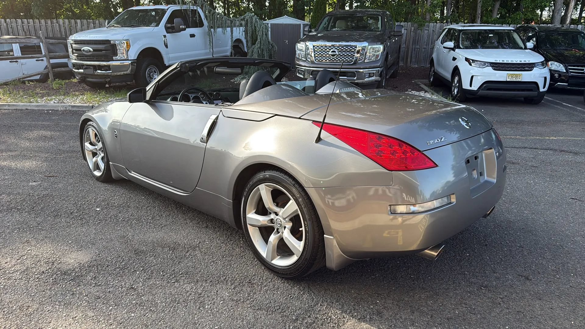 Used 2007 Nissan 350Z Touring RWD image 48