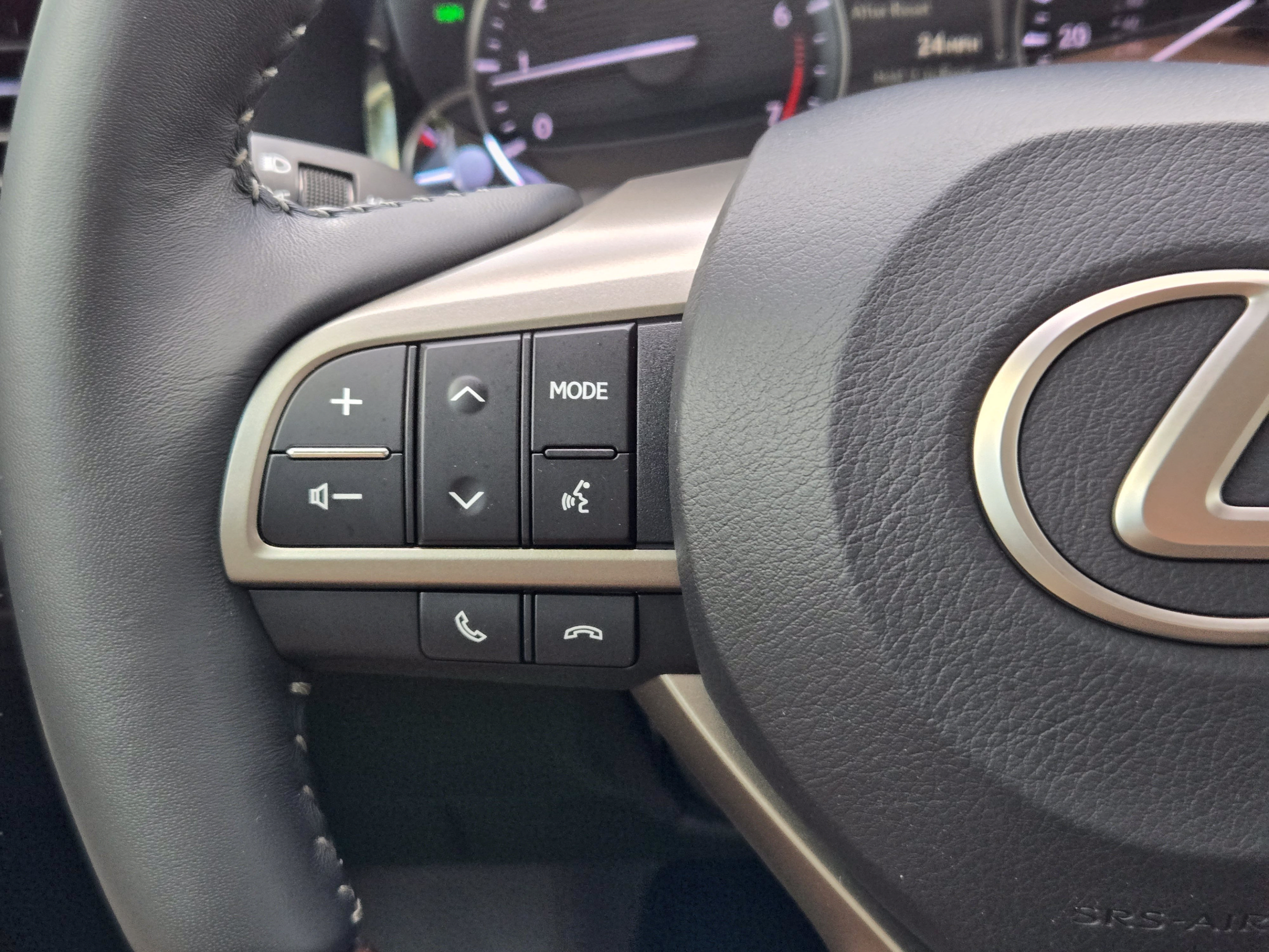 Used 2018 Lexus RX 350 FWD w/ Premium Package image 27