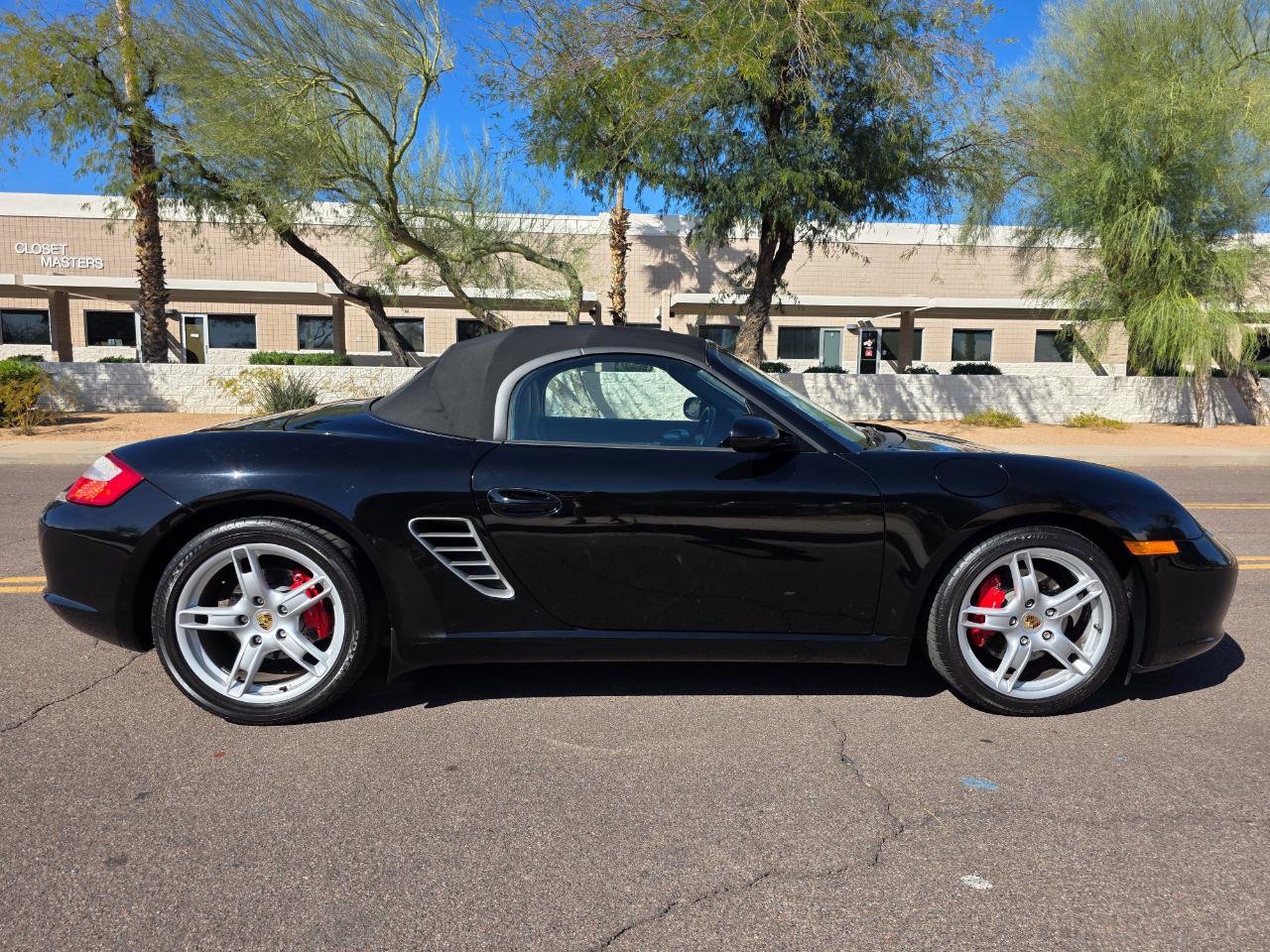 Used 2005 Porsche Boxster S image 33
