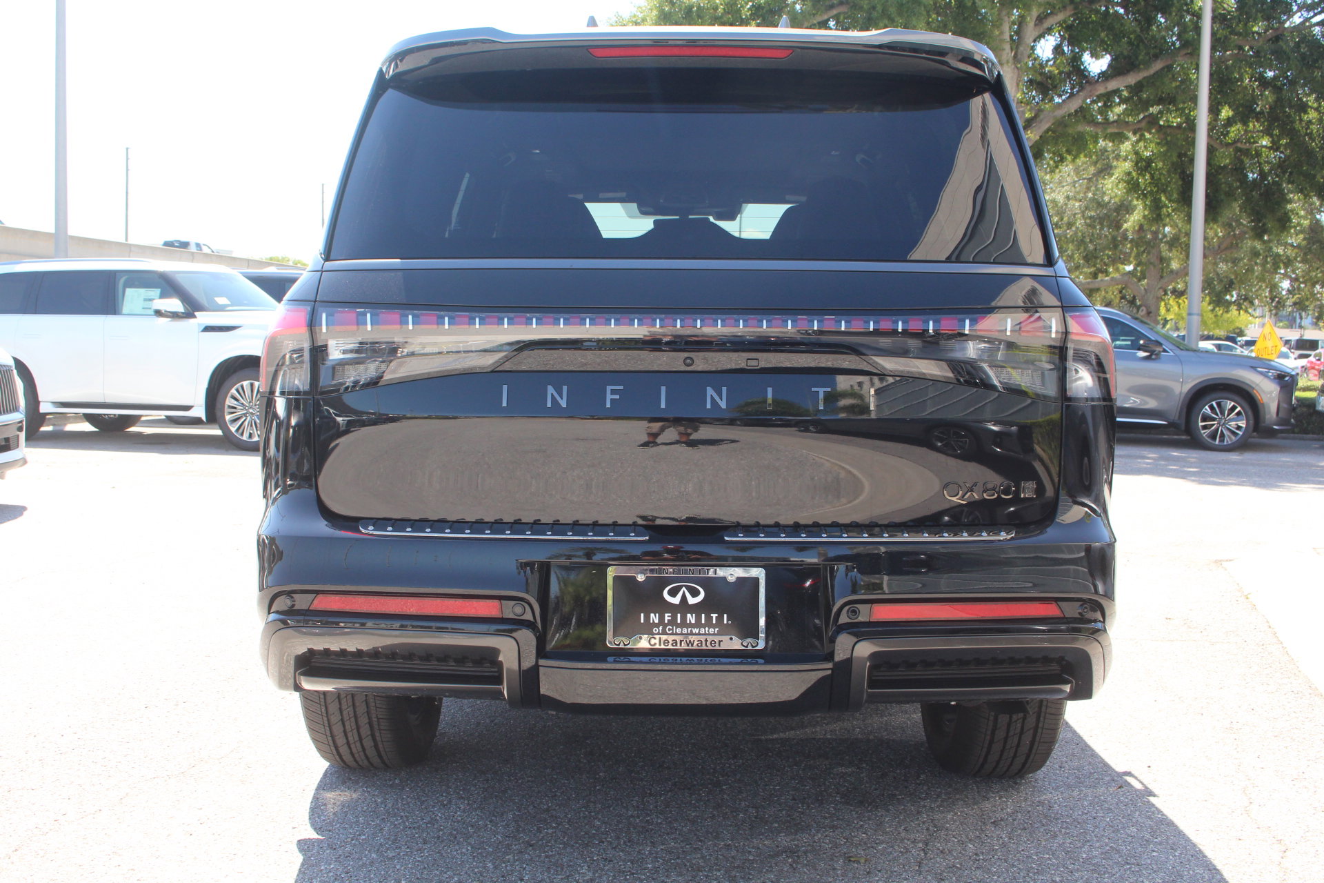 New 2026 INFINITI QX80 Autograph image 4