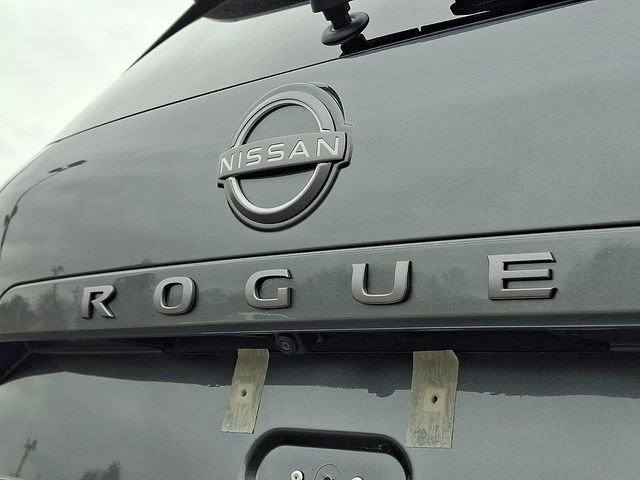 New 2026 Nissan Rogue SV w/ Cold Weather Package AWD/4WD image 10