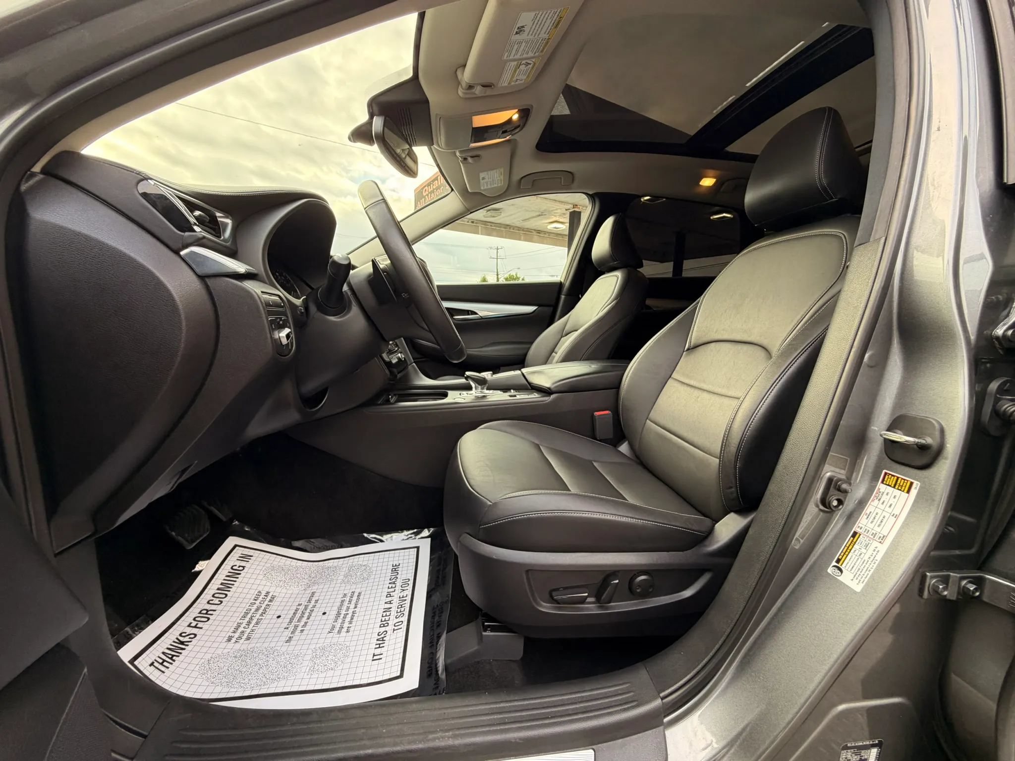 Used 2020 INFINITI QX50 Luxe FWD image 8