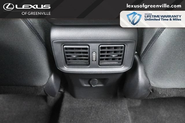 Used 2022 Toyota RAV4 LE FWD image 23