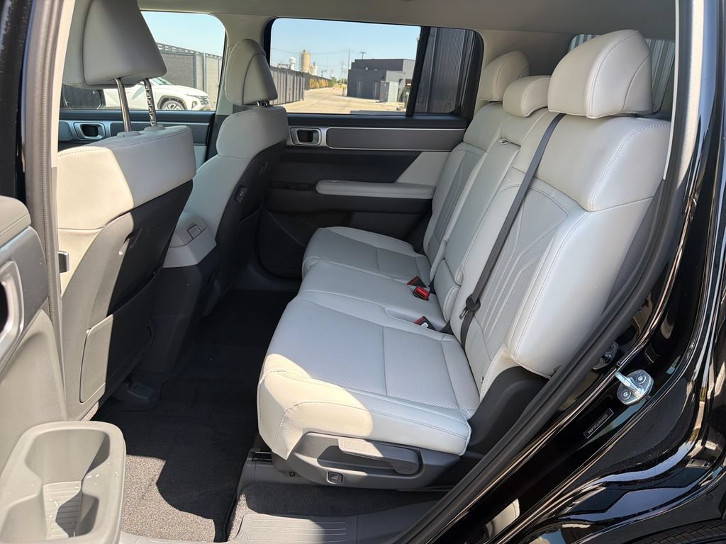 New 2027 Hyundai Santa Fe SEL w/ Tow & Go Package FWD image 19