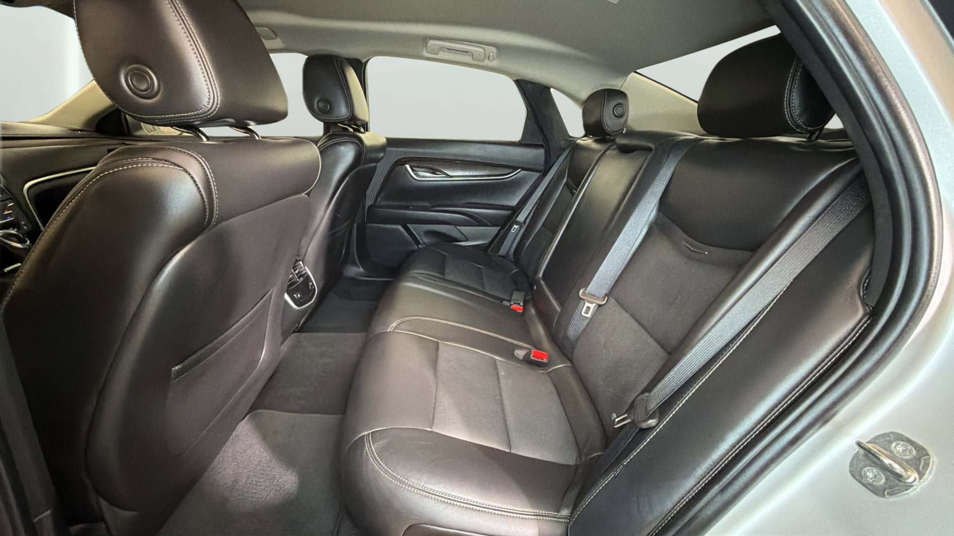 Used 2019 Cadillac XTS Luxury FWD image 33