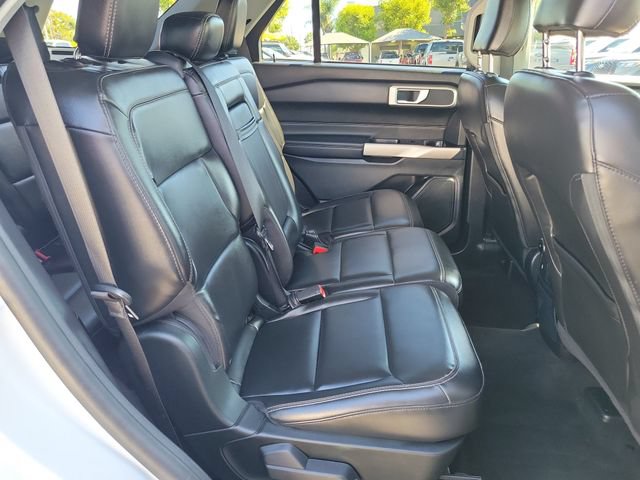 Certified 2023 Ford Explorer XLT w/ Equipment Group 202A AWD/4WD image 19