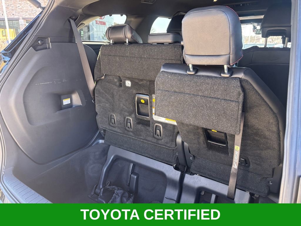 Certified 2025 Toyota Sienna XSE w/ XSE Premium Package image 27