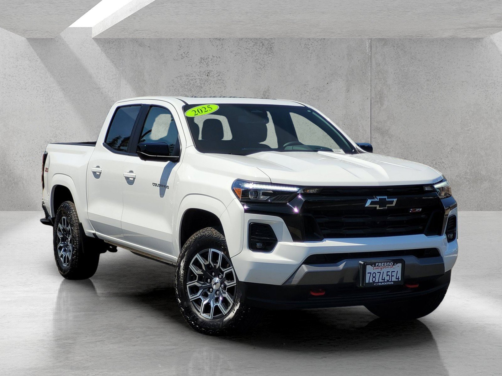 Used 2025 Chevrolet Colorado Z71 w/ Technology Package