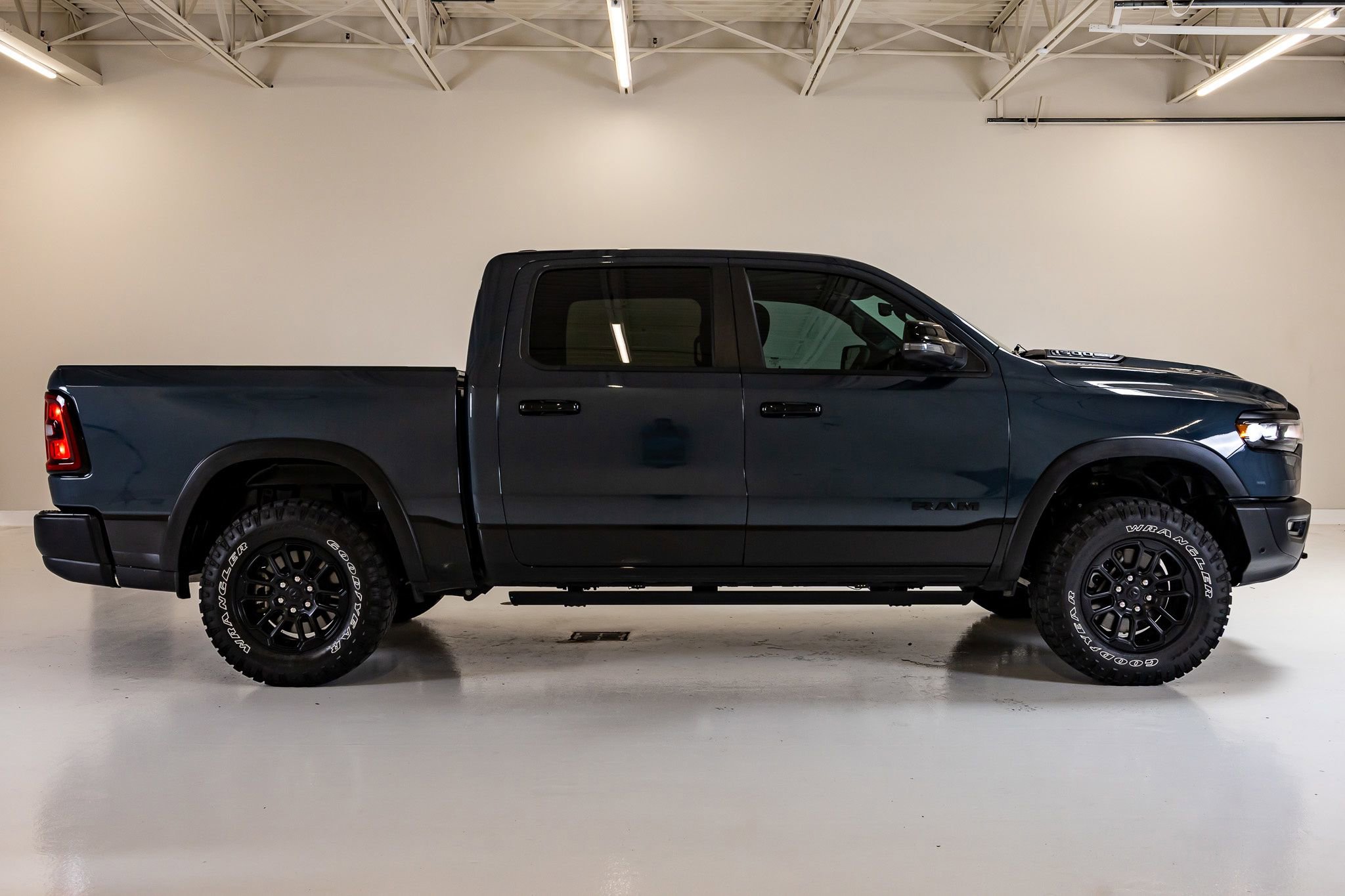 Used 2025 RAM 1500 Rebel w/ Rebel Level 2 Equipment Group AWD/4WD image 10