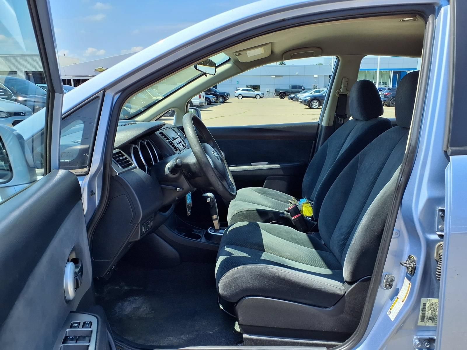Used 2012 Nissan Versa 1.8 S w/ Plus Pkg FWD image 17