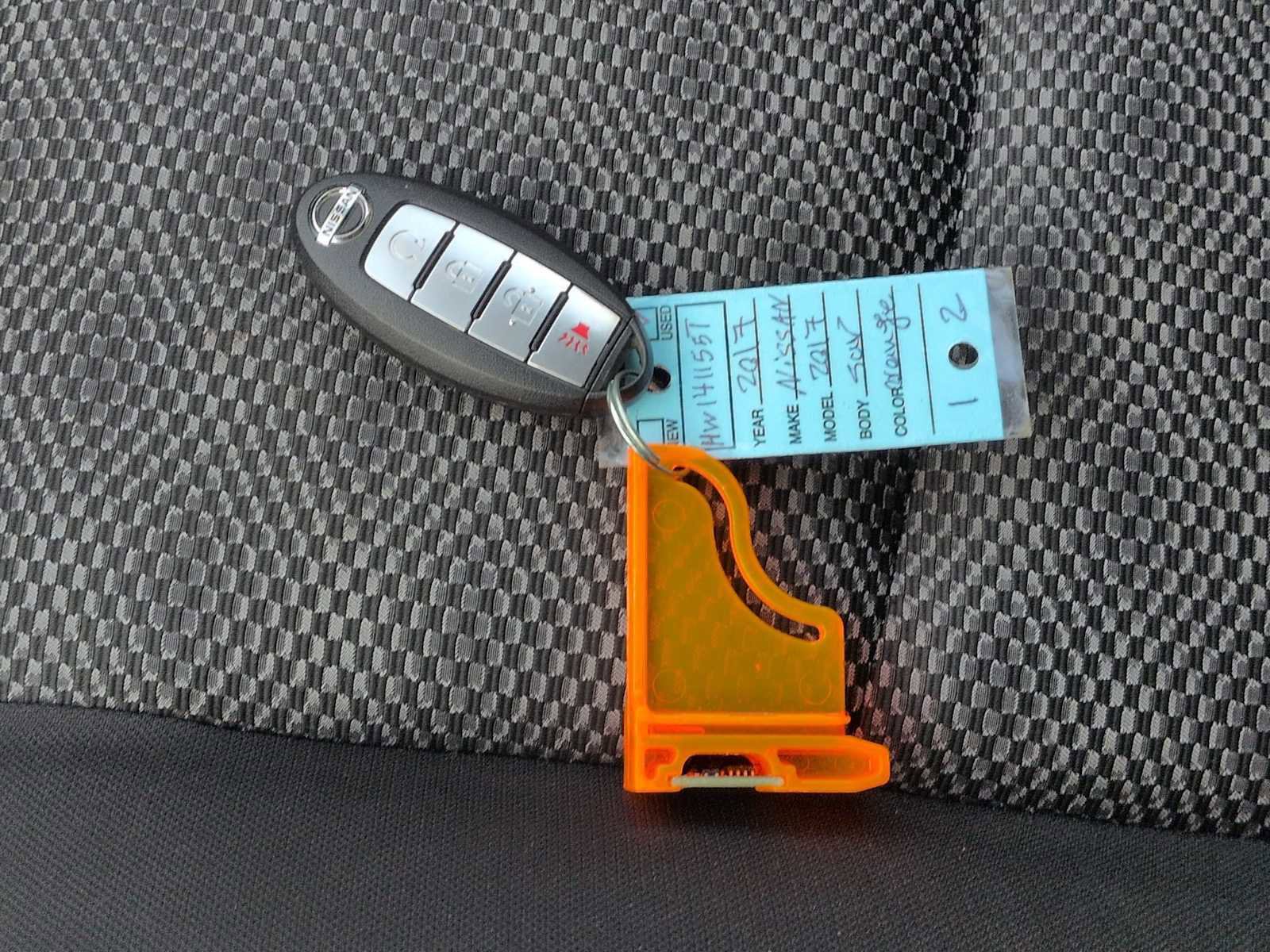 Used 2017 Nissan Rogue Sport SV w/ SV All-Weather Package image 33