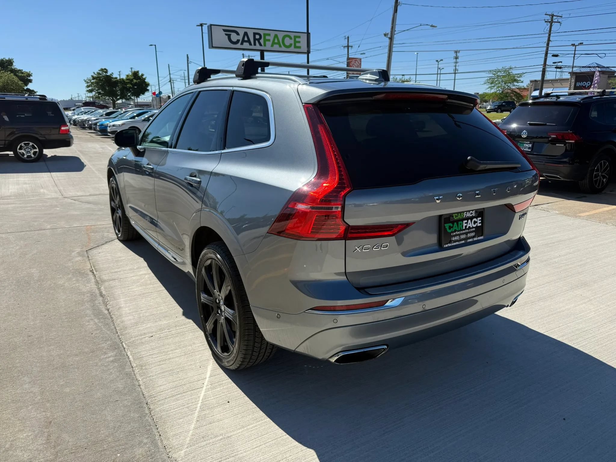 Used 2019 Volvo XC60 T6 Inscription w/ Protection Package Premier AWD/4WD image 9