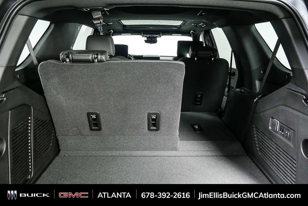 New 2026 GMC Yukon Elevation w/ Elevation Premium Package image 33