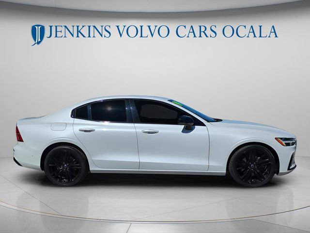 Used 2024 Volvo S60 B5 Plus w/ Climate Package image 2