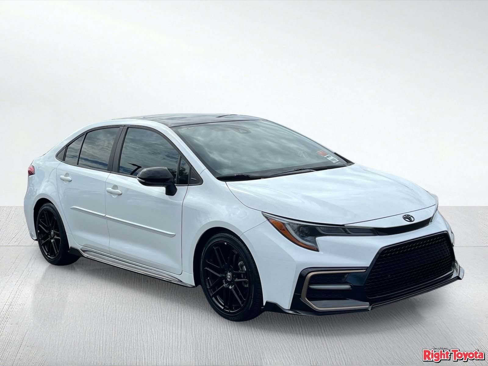 Certified 2021 Toyota Corolla XSE w/ Carpet Mat Package (TMS) FWD image 9