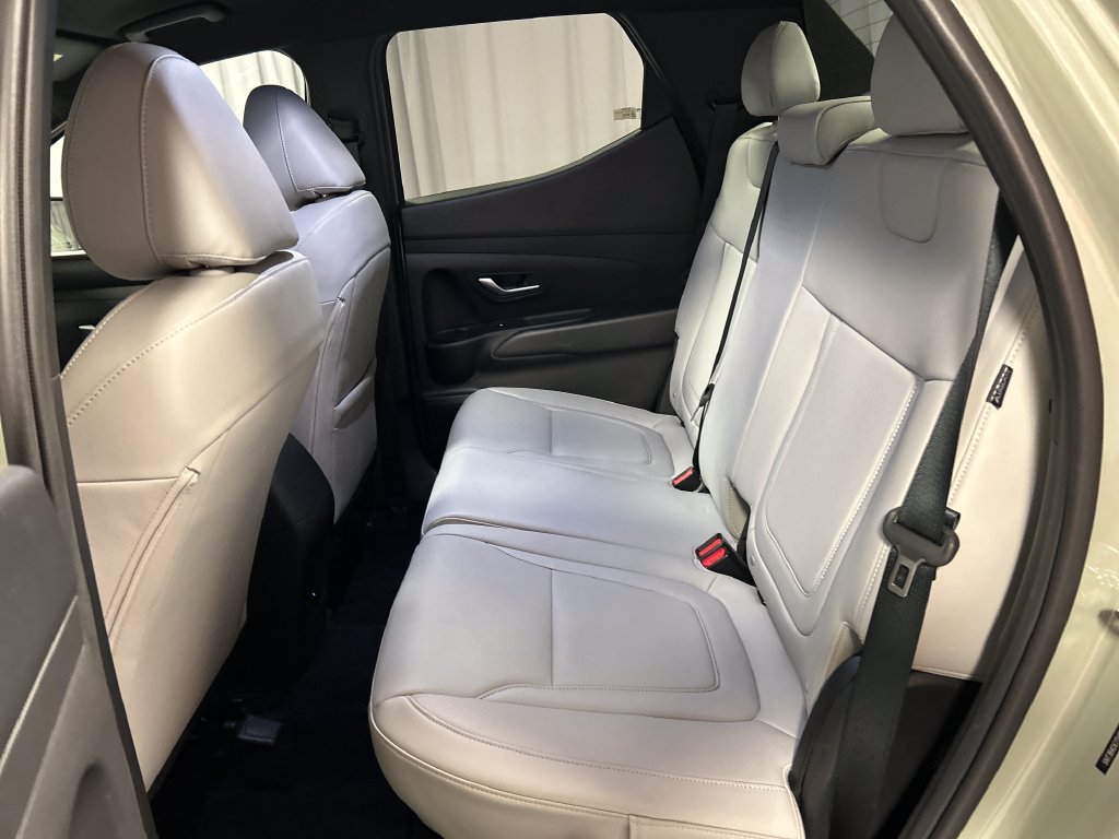 Used 2026 Hyundai Santa Cruz SEL FWD image 21