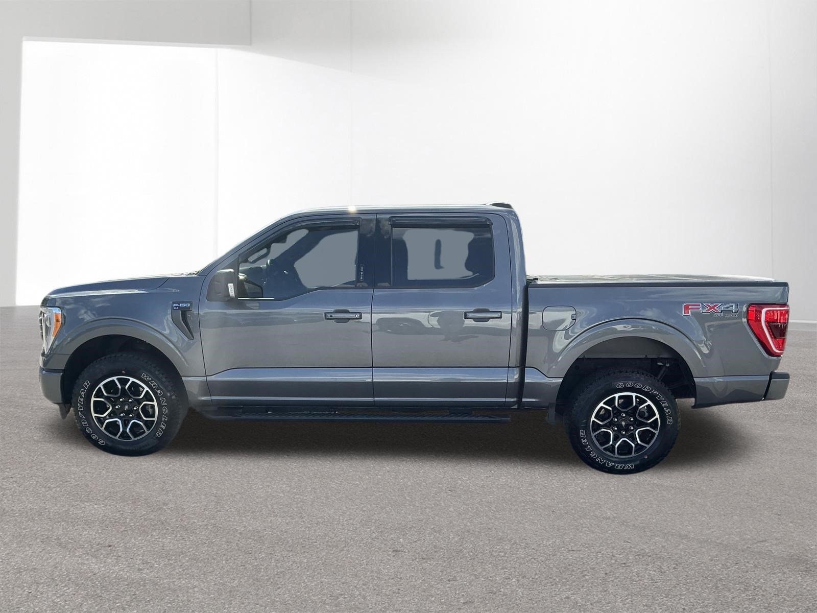 Used 2021 Ford F150 XLT w/ Equipment Group 302A High AWD/4WD image 6