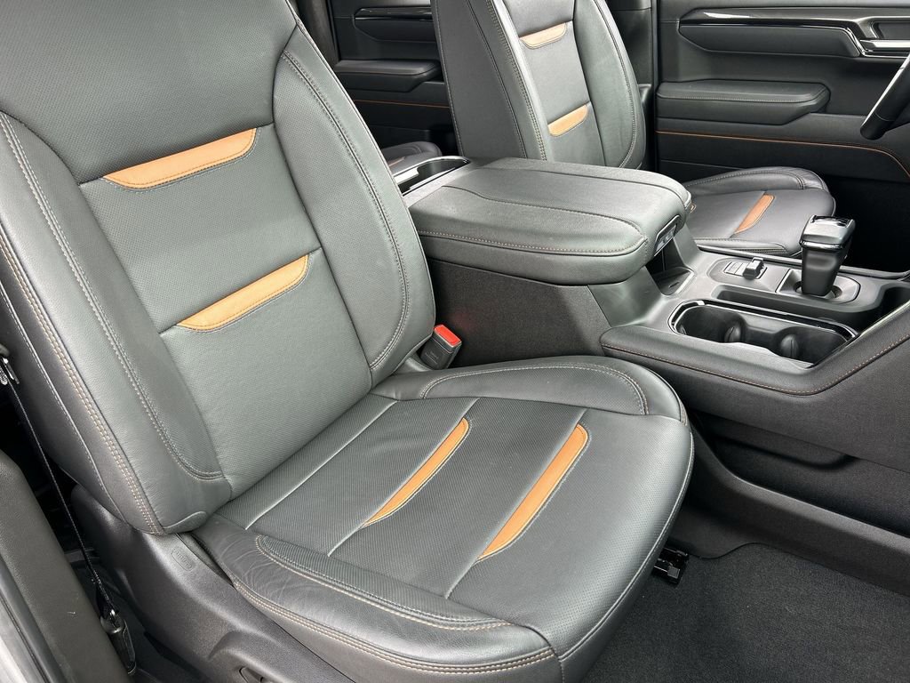 Used 2025 GMC Sierra 1500 AT4 w/ Technology Package image 27