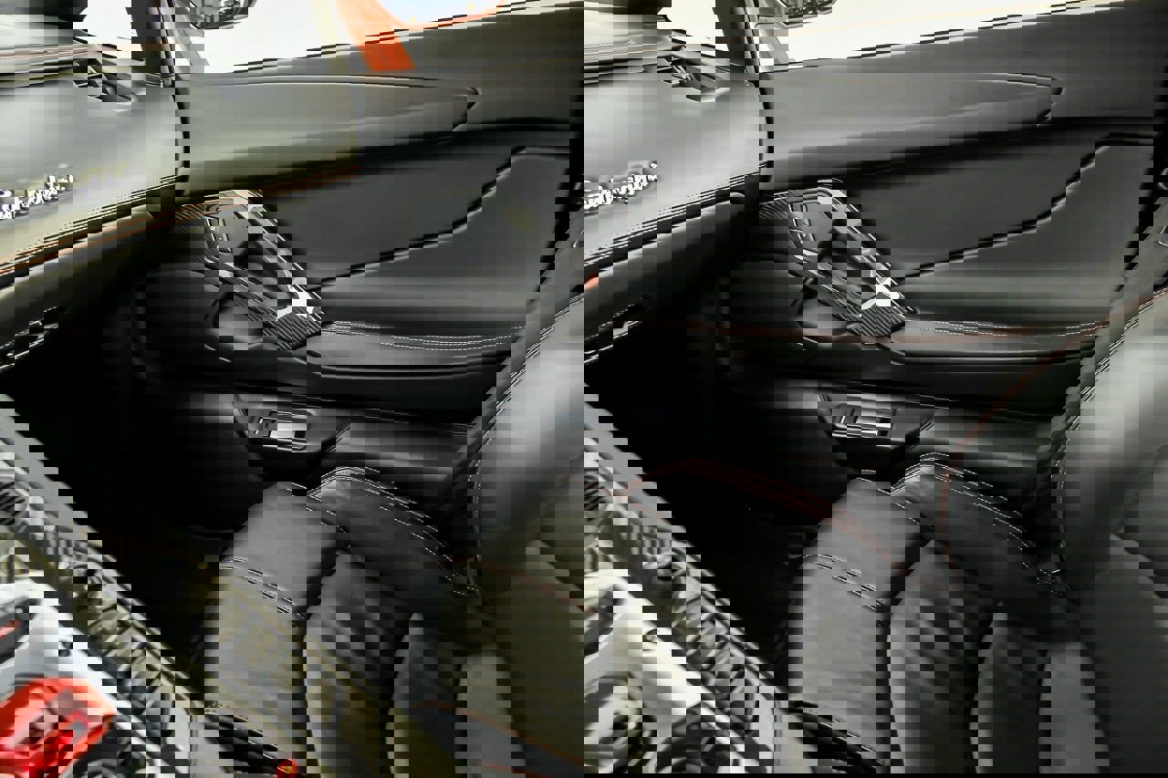 Used 2014 Lamborghini Aventador LP 700-4 image 41