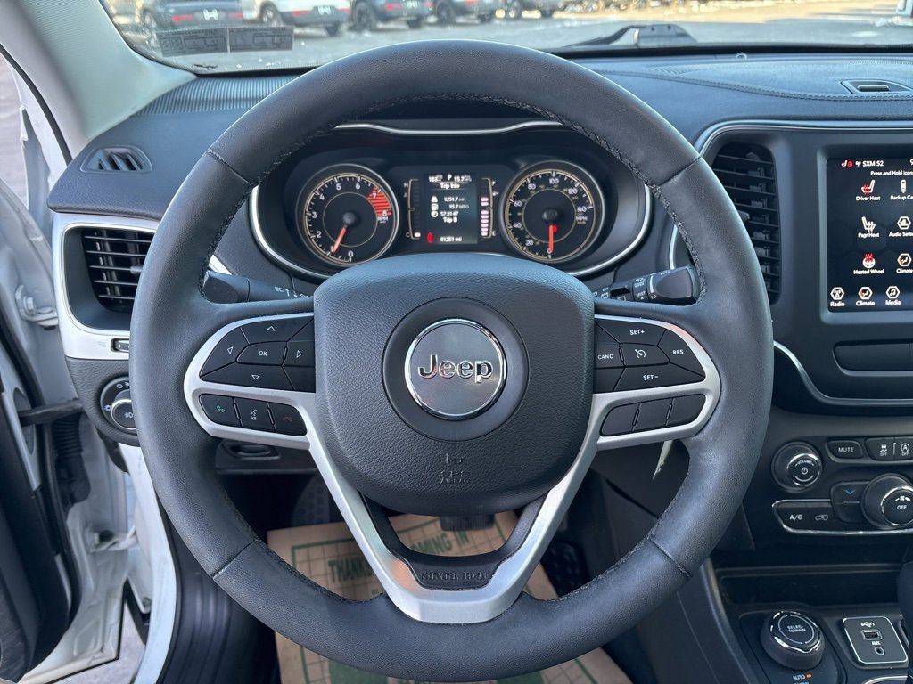 Used 2022 Jeep Cherokee Latitude w/ Sun & Sound Group image 21